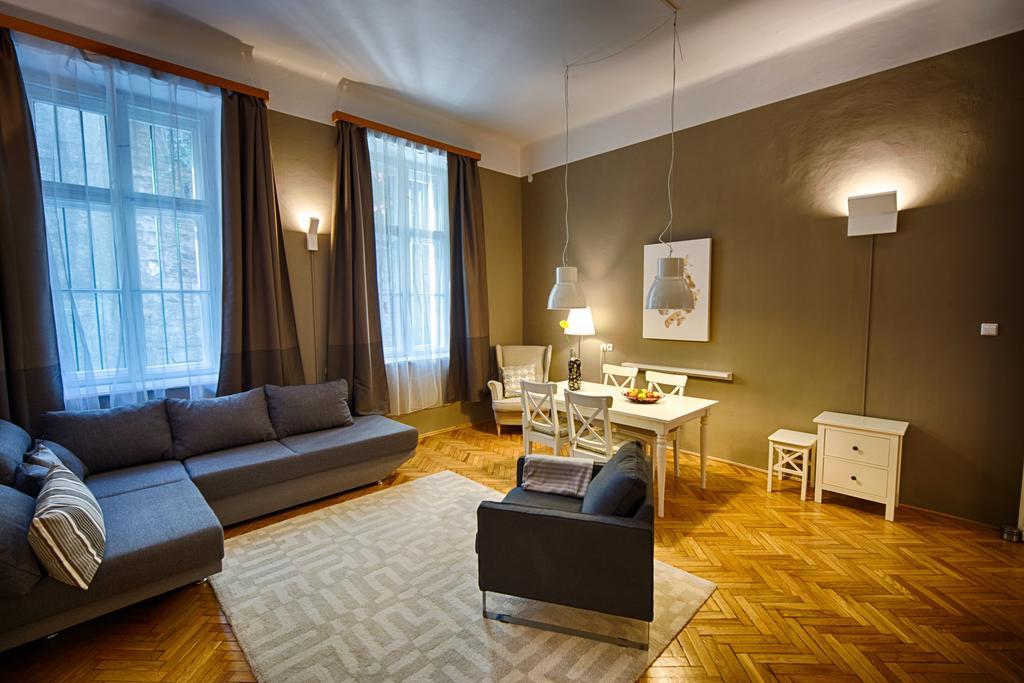 Logement Sous Le Chateau Budapest Exteriör bild